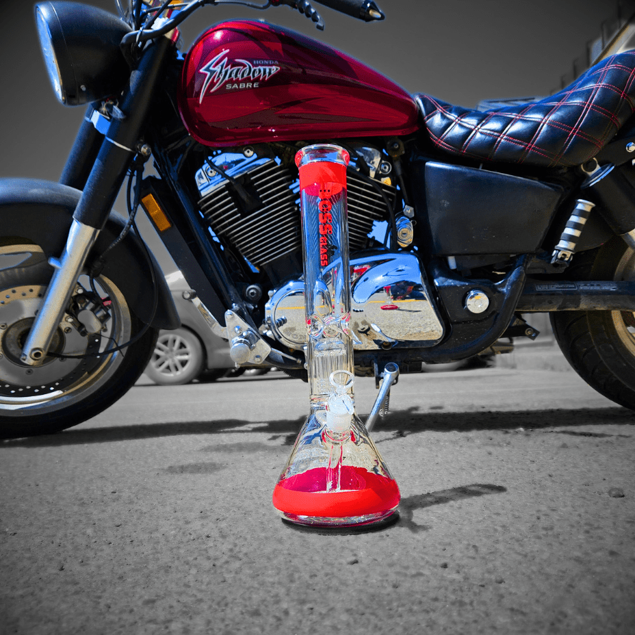 Boss Glass 7mm Color Block Logo Beaker W/Showerhead perc-16" Morden Vape SuperStore and Cannabis Manitoba Canada